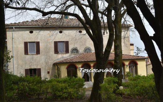 villa storica vendita chianni toscana